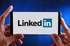 How to effectively join LinkedIn & build your brand